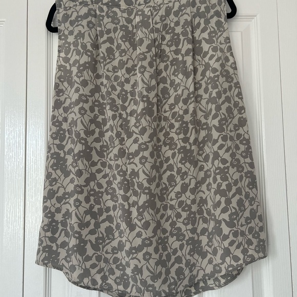 Silk sleeveless blouse - Picture 3 of 4